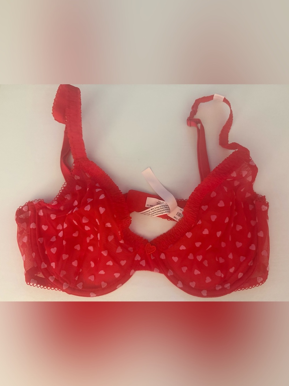 Victoria's Secret Red Heart-Print Underwire Bra